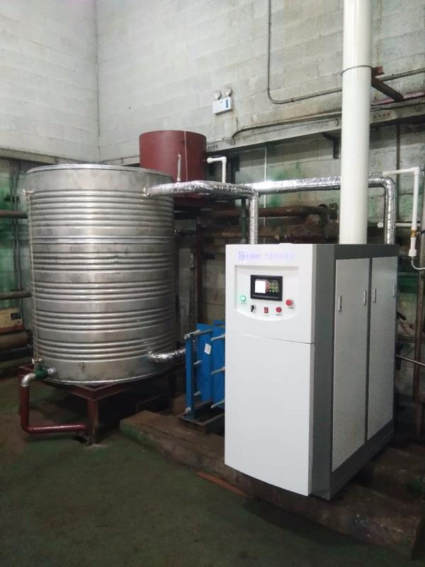 1噸洗浴中心燃氣鍋爐700KW安裝案例